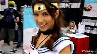 Aksi Liar Melody Wylde Di Ftv Comic Con