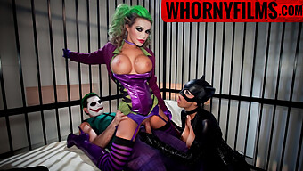 Joker Dan Harley Quinn Terlibat Dalam Threesome Yang Panas - Whorny Films