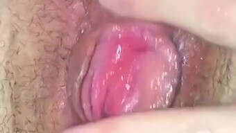 Great Close-Up Of Mom'S Wet And Masturbation