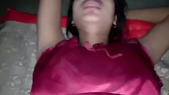 Indian Teen Gives A Blowjob And Rides Boyfriend'S Cock